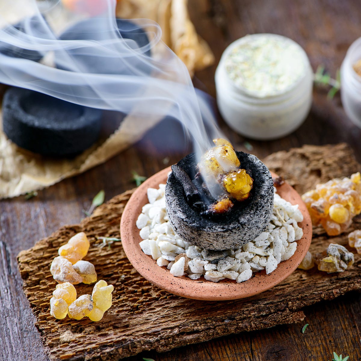 Frankincense & Myrrh No. 8 Fragrance Oil - Image 4