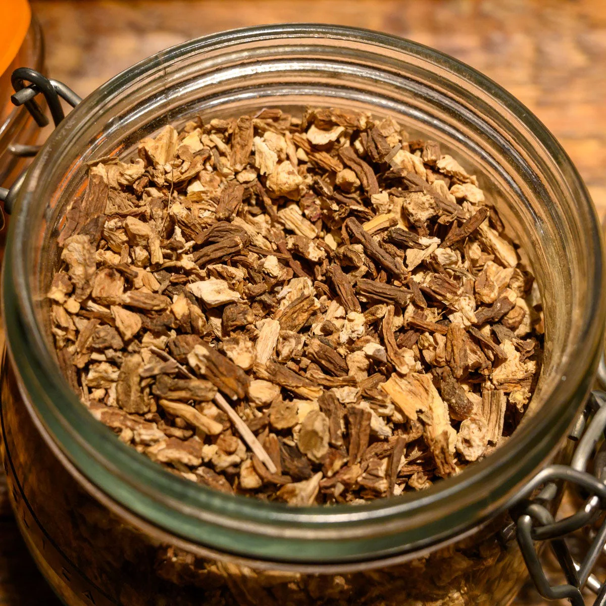 Orris Root - Fragrance Note - Image 3