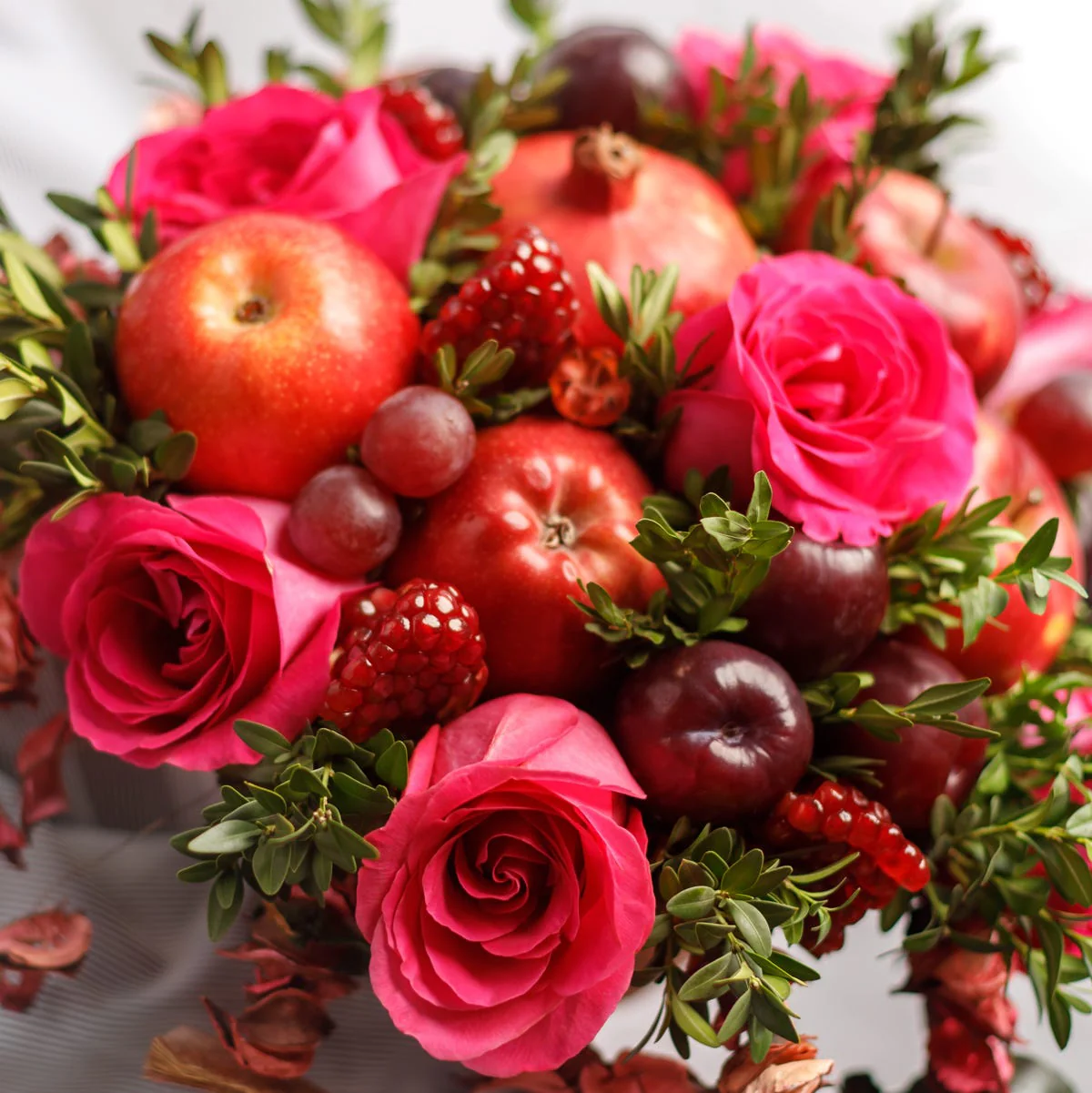 Red Rose & Ruby Plum Fragrance Oil - Image 4